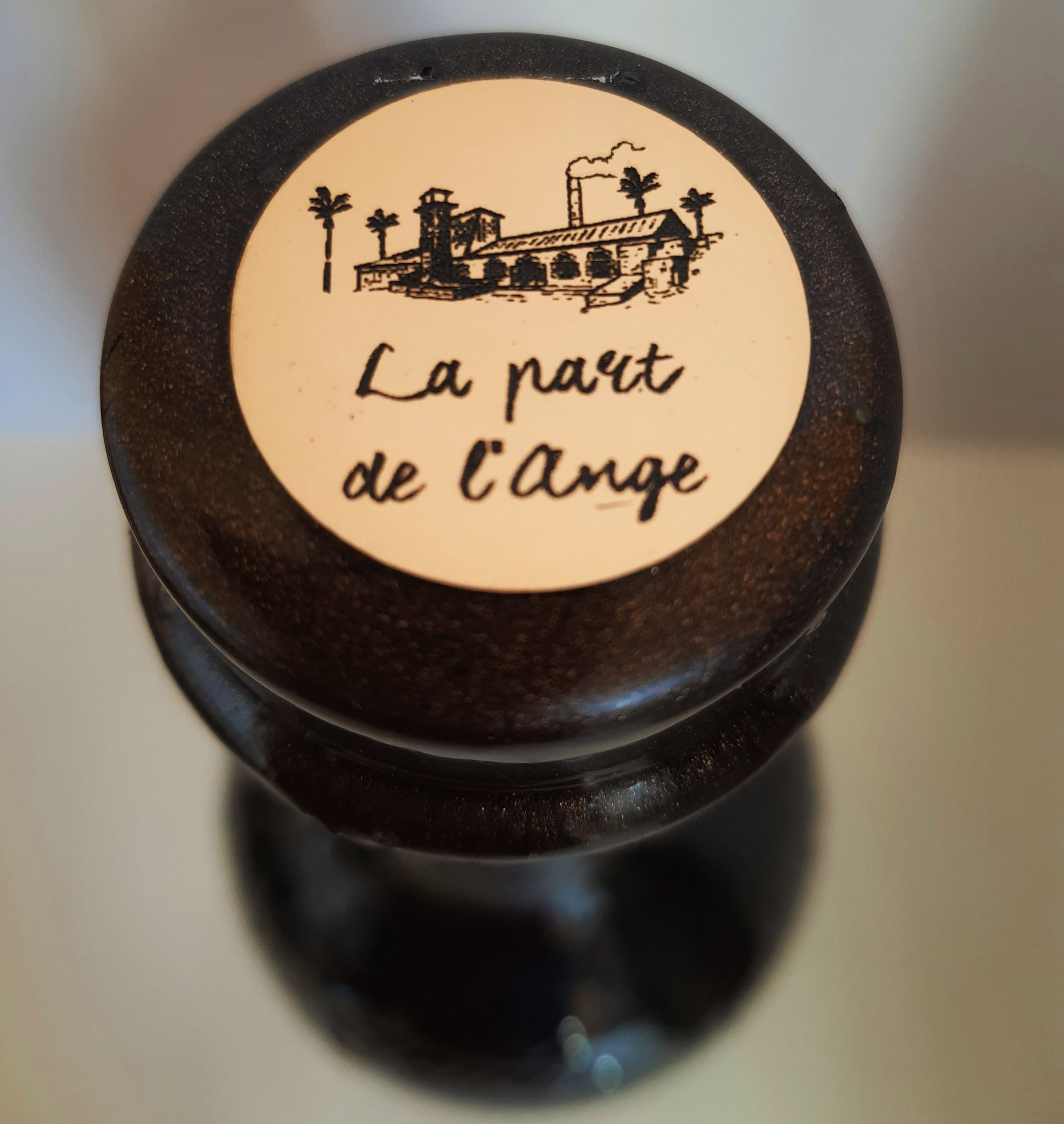 LA FAVORITE La part de l'Ange 43% RHUM VIEUX HORS D'ÂGE (MARTINIQUE) 70cl – Image 2